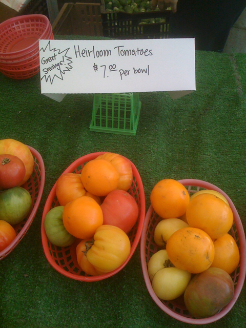 Heirloom Tomatoes at Larchmont Farmers Market