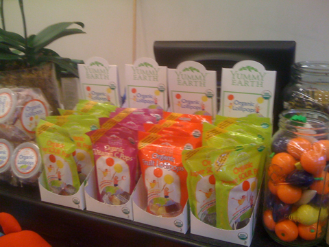 Yummy Earth Organic Fruit Lollipops