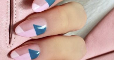 Larchmont manicure nail art