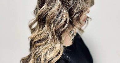 Larchmont Village Hair Colorist